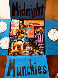 Care Package Ideas Boxed Themed Gifts By Mail With Pun Diy Care Package Birthday Care Packages Friend Birthday Gifts
