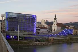 Từ năm 1945 đến năm 1955, linz bị chia cắt thành hai. 15 Best Things To Do In Linz Austria The Crazy Tourist