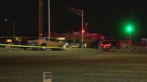 Full demographic report of albuquerque, nm population including education levels, household income, job market, ethnic makeup, and languages. Apd Investigating Traffic Crash At Bridge And Coors