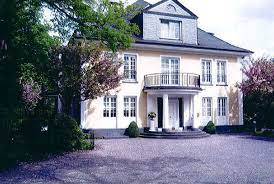 Hotel haus marienburg in keulen. Referenzen Precht Immobilien