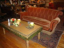 Offer valid on first order only. Datei Friends Central Perk Couch Jpg Wikipedia