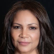 Marla Cox's Instagram, Twitter & Facebook