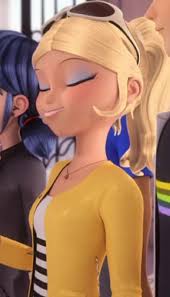 Chloe Bourgeois Miraculous Ladybug S1 Ep 21 Chloe Bourgeois Aurora Sleeping Beauty Queen Bees