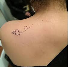 Hình xăm mini cánh bướm ở vai cho nữ đẹp nhất. 20 Máº«u Tattoo Mini á»Ÿ Vai Sieu Dá»… ThÆ°Æ¡ng Cho Cac Nang Ä'áº¹p Viá»‡t