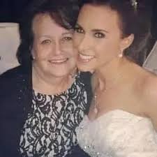 Lacey Chabert 💥🇱🇷Today is my birthday hope I get some love here💥🇱🇷💕