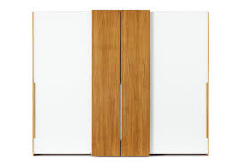 Ein schrank aus naturholz ist ein richtiges highlight und ein eyecatcher im schlafzimmer. Nox Schrank Von Team 7 Stylepark