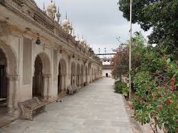 Paigah Tombs garden