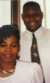 Saluting a couple's wedding anniversary