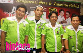 Grup band wali pun telah merilis single terbarunya dalam menyambut ramadhan 2019 yang berjudul 'kuy hijrah'. Lewat Lagu Terbarunya Wali Bikin Hastag 2019 Tandingan Tabloidbintang Com