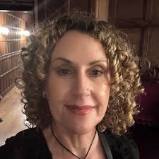 Clothing suggestions for Cairo and Luxor in April 2024?