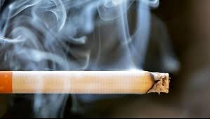 Berbahaya bagi tubuh manusia, terdapat 4000 zat kimia pada asap rokok. Penyebab Asma Atau Sesak Napas Yang Harus Diwaspadai