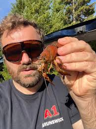 Crayfish fishing at Timothy Lake in Oregon