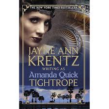 Close Up: escape to the glittering golden age of 1930s Hollywood eBook :  Quick, Amanda: Amazon.in: Kindle Store