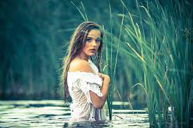 Pin By Laura Domaradzki On Makeup Beauty Lake Photoshoot Lake Photography Creek Photoshoot