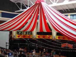 I'm so excited to share what i've been working on the. Circus Theme Decorating Ideas Circus Prom Decorations Pictures Circus Decorations Carnival Themed Party Homecoming Themes