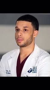 Noah Saunders Chicago