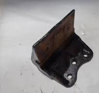 55210-70020 55207-Z1000 Nissan ud Truck Body Parts -Nissan Helper Spring  Bracket 5521070020 55210-70020 for Heavy Truck