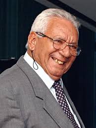 Status poeta dos caminhoneiros especial (gospel)#nilton. Nilton Santos Wikipedia