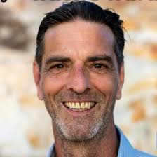 Andrew John Arthur (@legs_arthur) • Instagram photos and videos