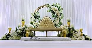 Pelamin page 59 pengantin com my. Pelamin Tunang Dan Nikah Bajet Cantik Dan Simple Dari Myrza Decoration Belog Zai Zamree