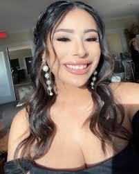 Gabby Miranda's Instagram, Twitter & Facebook