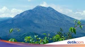 Vidio full mihanika dibali / pengunggah terlihat di kawasan bali. Lagi Lagi Bule Bertingkah Di Bali Kini Bikin Adegan Mesum Di Gunung Batur