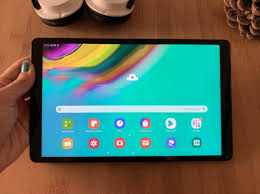 Galaxy tab a 10.1 (2019) has two speakers installed on the lower edge, which are able to form stereo sound. Samsung Galaxy Tab A 10 1 2019 Analisis Caracteristicas Precio Especificaciones