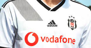 Ranging from the coolest lines of home, away, third and goalkeeper, find your most wanted choice of 512×512 kits besiktas jk 2021. Top 8 Adidas Football Kits Of 2019 Come To Besiktas Footy Com Blog