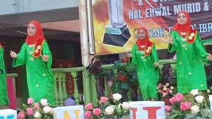 Dato' sir onn bin dato' jaafar was a malay politician and a menteri besar of johore in malaysia, then malaya. Beautiful Dance Smk Dato Ibrahim Yaakob 2019 Youtube