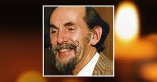 Leonard Leftwich's Instagram, Twitter & Facebook