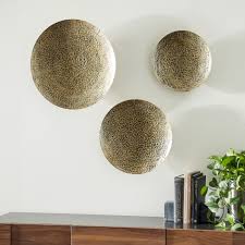 Round gold metal wall decor. Venus Williams Collection Metal Gold Round Wall Decor Set Of 3 22 X 22 Walmart Com Walmart Com