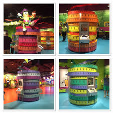 These crayola activity books will keep children entertained for hours! Crayola Experience At The Mall Of America Peyton S Momma