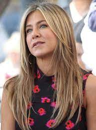 Véritable atout de séduction, le style long fait de nous des sirènes des temps modernes. Le Brushing Lisse Degrade Comme Jennifer Aniston Coupe De Cheveux Jennifer Aniston Coupe Cheveux Mi Longs Blonds Idee Coupe Cheveux Long