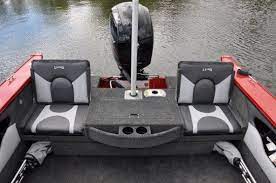 Lund Offers Fishy Family Fun Articles Boats Com Duck Hunting Boat Boat Restoration Aluminum Fishing Boats