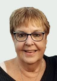 Enid Goodman's Instagram, Twitter & Facebook