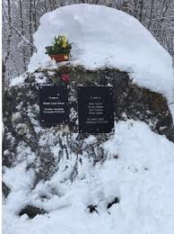 Det er rystende å se skisporene ved raset