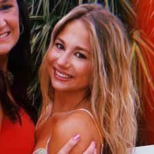 Anna Kendrick and Michael Green's Wedding Website