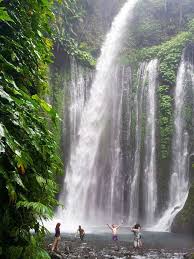 Pin Ot Polzovatelya Ashleigh Vonloren Na Doske Waterfalls Vodopady
