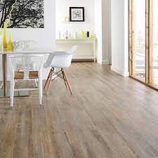 Natural Wood Effect Vinyl Flooring Realistic Wood Floors Karndean Country Oak Oak Wood Floors Oak Dining Room Flooring