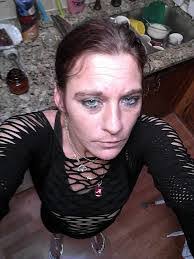 Lisa Farney's Instagram, Twitter & Facebook