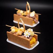 Rectangle White Plastic Pastry Pallet 4 X 2 1 4 X 1 100 Count Box Desserts Michelin Dessert Hazelnut Cake