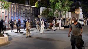 Residence antilia, ambani tower, altamount. Mumbai More Fake Number Plates Found From Car Outside Mukesh Ambani S House