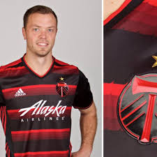 Compiten con jugadores de timbers!. Jack Jewsbury And Nat Borchers Leak The Portland Timbers New Away Kit Stumptown Footy