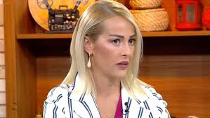 Yetişkin film uygulamaları bedava free porno. Helin Avsar In Olayli Gecesi Magazin Haberleri