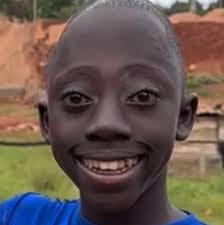 The PlayStation Plus Monthly Games for May are: ⚽ EA Sports FC 24 👟⚔️  Ghostrunner 2 🦊 Tunic 🏄 Destiny 2: Lightfall play.st/3JJVPVw