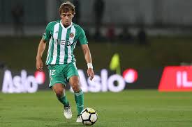 Francisco geraldes lançou um livro de poesia. O Que Andam A Fazer Os Emprestados Do Sporting Zerozero Pt