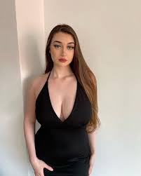 Patrisia Serge - Free sexy pics, galleries & more at Babepedia