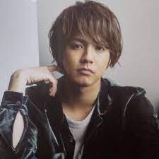 心が温まるlove 妄想半端ない 笑 部屋の隅っこに体育座り 笑 危ないね 笑 涼太 何落ち込んでんだよ 私の目の前に座って顔を覗き込む涼太 ﾔﾀﾞｧｰ 私 仕事でミスしちゃって 涼太 そっかぁ と言い私の横に座る そして 私の頭を自分の肩に