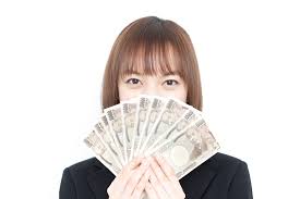 落ちてた財布をネコババしても窃盗罪にならない理由 シェアしたくなる法律相談所