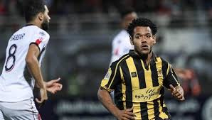 رومارينيو يعرب عن سعادته بالعودة لتدريبات الاتحاد صورة سعودي 360 أبدى البرازيلي رومارينيو دا سيلفا محترف نادي الاتحاد عن سعادت Sports Jersey Sports Jersey